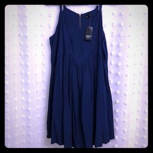 NWT Torrid midi dress, blue, sz 00